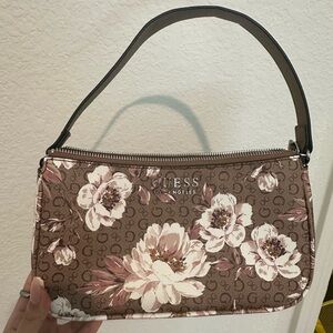Guess shoulder bag